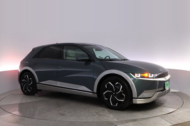 2024 Hyundai IONIQ 5 — photo 11 of 25