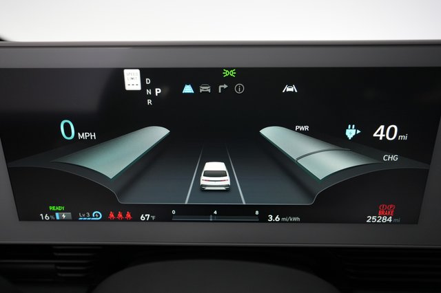 2024 Hyundai IONIQ 5 — photo 5 of 25