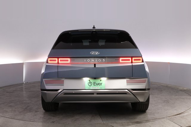 2024 Hyundai IONIQ 5 — photo 12 of 29