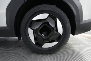 2024 Kia EV9 — photo 7 of 26