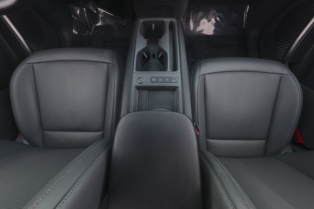 2024 Kia EV9 — photo 24 of 26