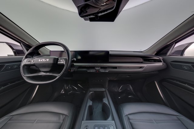 2024 Kia EV9 — photo 23 of 29