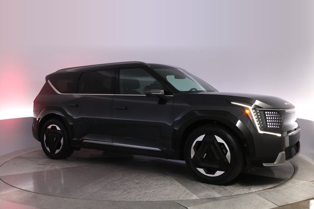 2024 Kia EV9 — photo 11 of 29