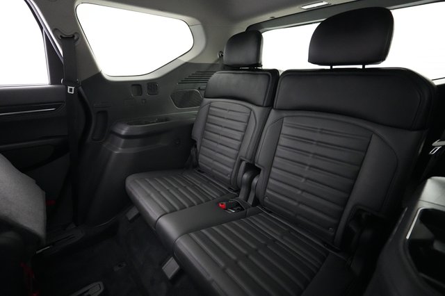 2024 Kia EV9 — photo 21 of 29