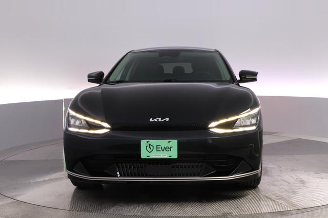 2024 Kia EV6 — photo 9 of 24