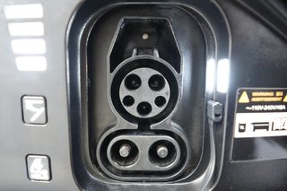 2024 Kia EV6 — photo 8 of 24