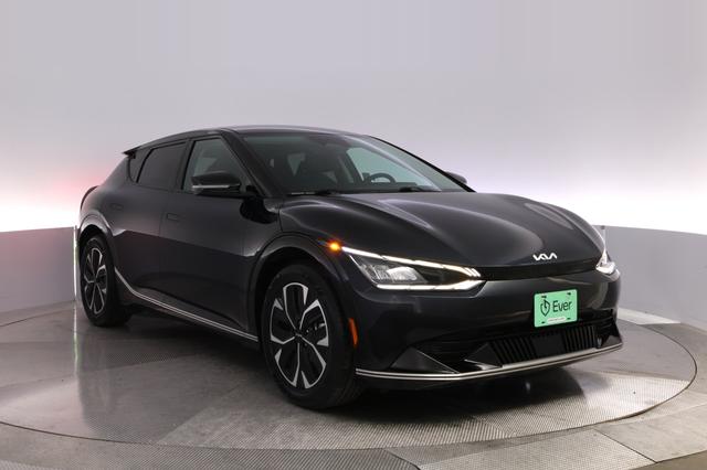2024 Kia EV6 — photo 10 of 24