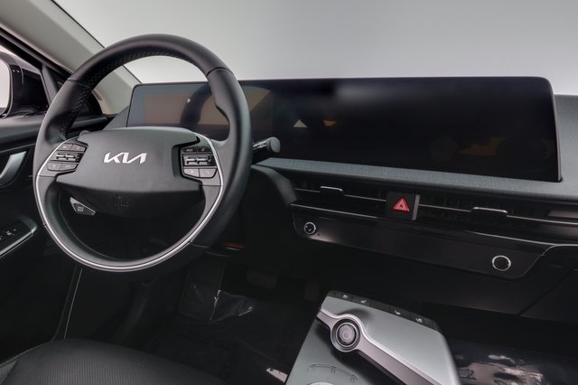 2024 Kia EV6 — photo 20 of 24