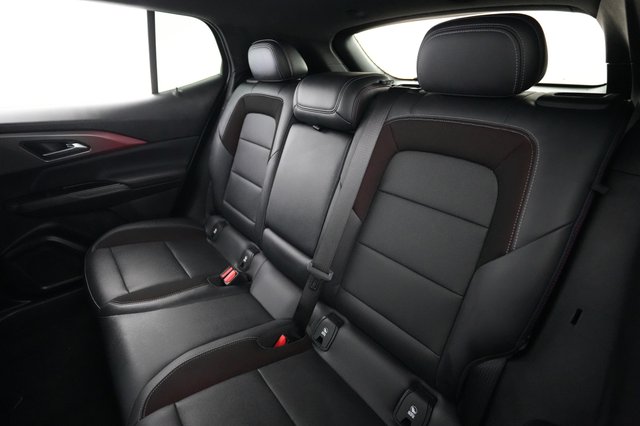 2024 Chevrolet Equinox EV — photo 19 of 22