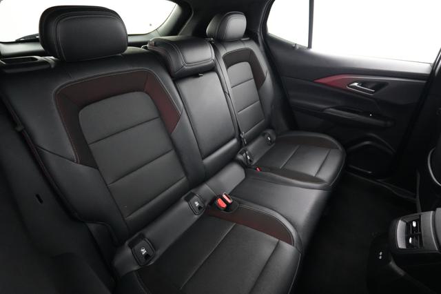 2024 Chevrolet Equinox EV — photo 4 of 22