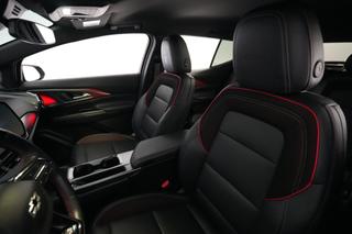 2024 Chevrolet Equinox EV — photo 3 of 25