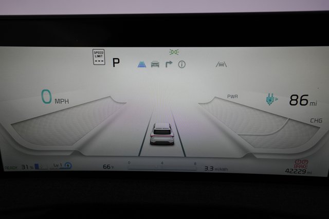 2024 Kia EV6 — photo 5 of 28