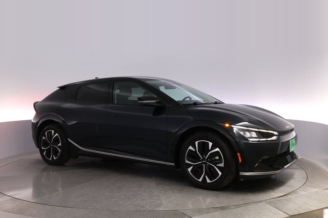 2024 Kia EV6 — photo 11 of 28