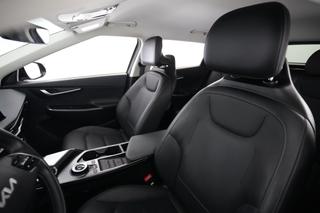 2024 Kia EV6 — photo 3 of 28