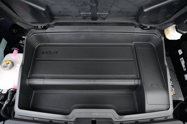 2024 Kia EV6 — photo 23 of 28