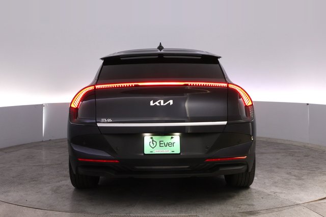 2025 Kia EV6 — photo 12 of 29