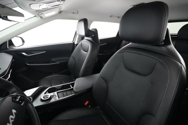 2023 Kia EV6 — photo 3 of 26