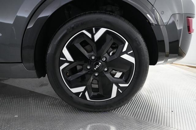 2023 Kia Niro EV — photo 7 of 24