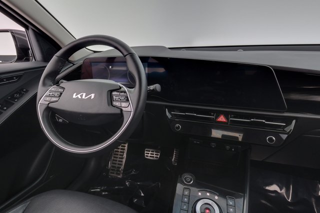 2023 Kia Niro EV — photo 20 of 24