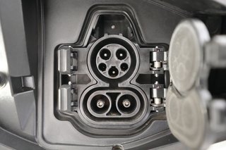 2023 Nissan Ariya — photo 8 of 23