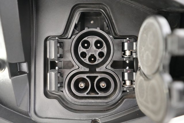 2023 Nissan Ariya — photo 8 of 23