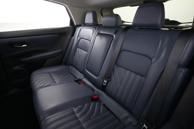 2023 Nissan Ariya — photo 3 of 23