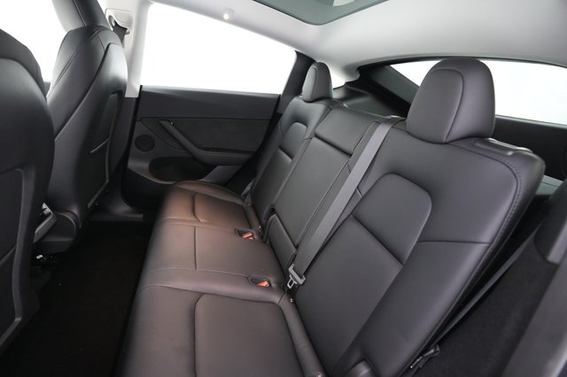 2023 Tesla Model Y — photo 19 of 24
