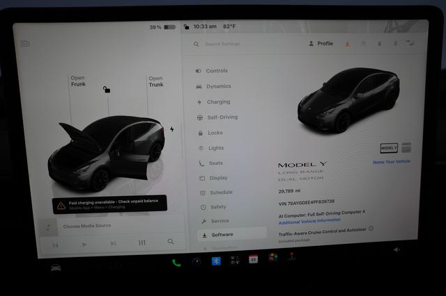 2023 Tesla Model Y — photo 5 of 24