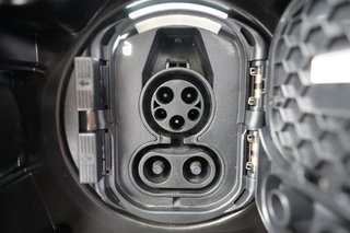 2023 Mercedes-Benz EQB — photo 8 of 28