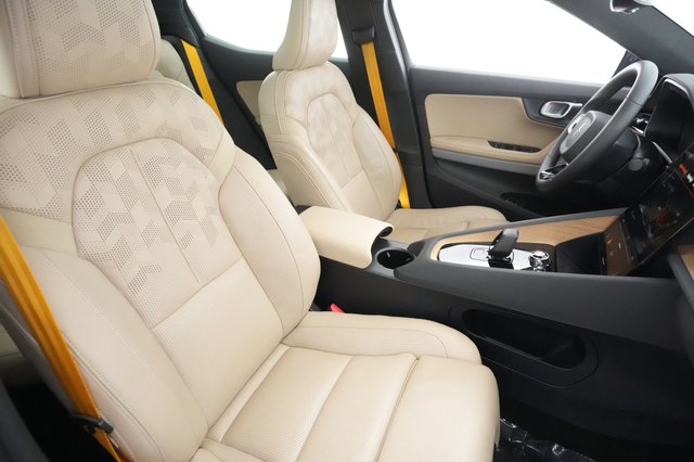 2021 Polestar 2 — photo 21 of 26