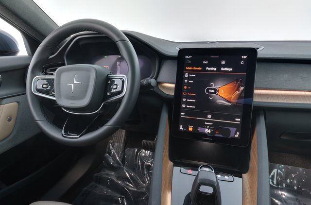 2021 Polestar 2 — photo 3 of 26
