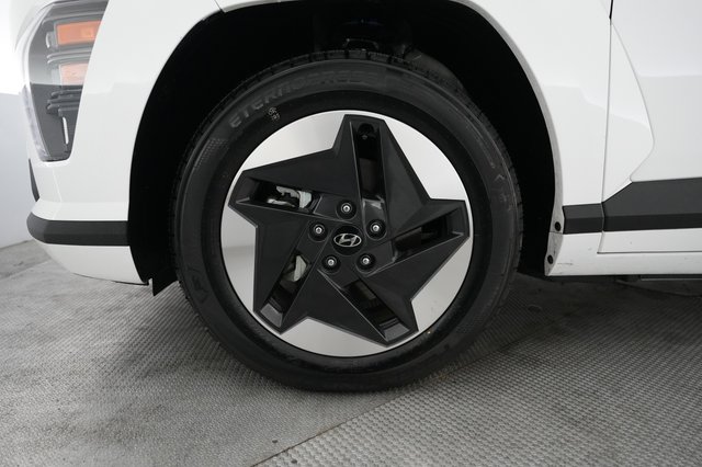 2024 Hyundai Kona Electric — photo 15 of 23