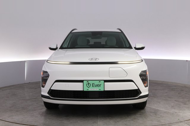 2024 Hyundai Kona Electric — photo 9 of 23