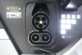 2024 Hyundai IONIQ 5 — photo 8 of 24