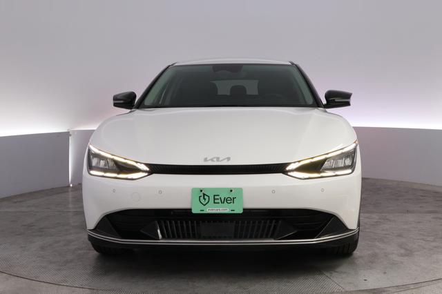 2024 Kia EV6 — photo 9 of 26