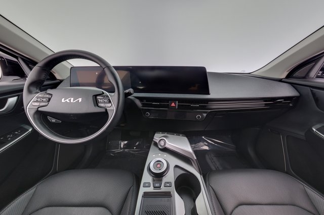 2024 Kia EV6 — photo 21 of 26