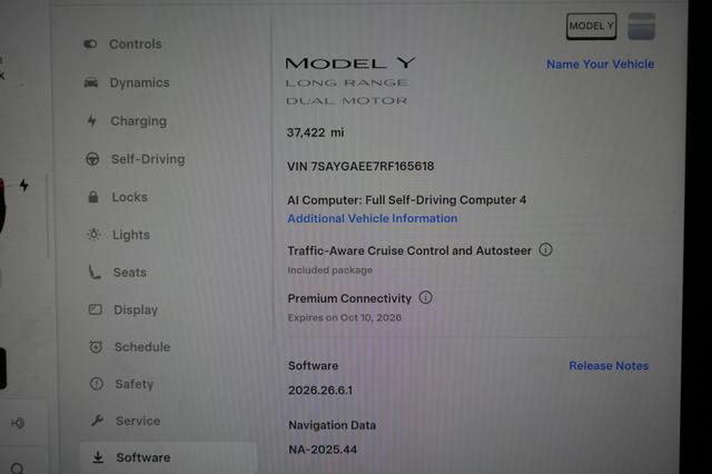 2024 Tesla Model Y — photo 5 of 25