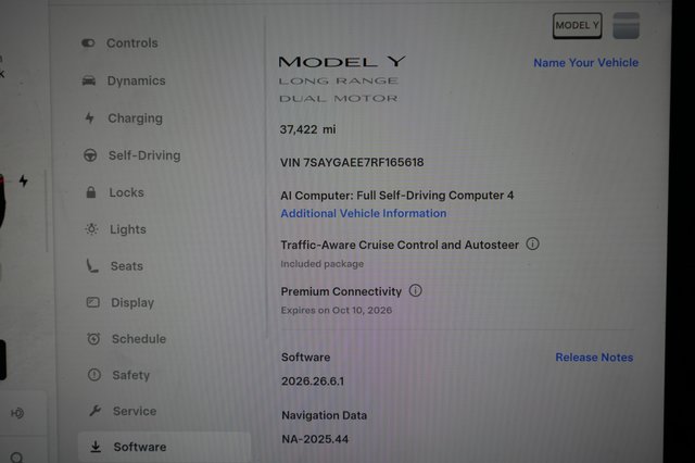 2024 Tesla Model Y — photo 5 of 25
