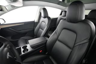 2024 Tesla Model Y — photo 3 of 25