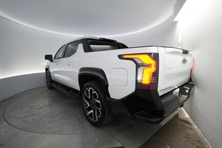 2024 Chevrolet Silverado EV — photo 2 of 16
