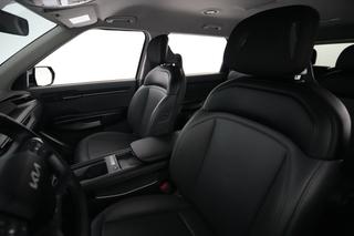 2024 Kia EV9 — photo 3 of 32