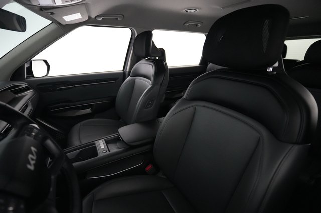2024 Kia EV9 — photo 3 of 32