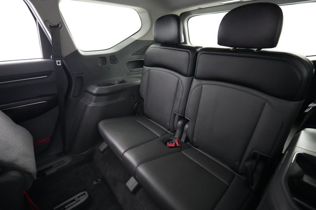 2024 Kia EV9 — photo 20 of 32