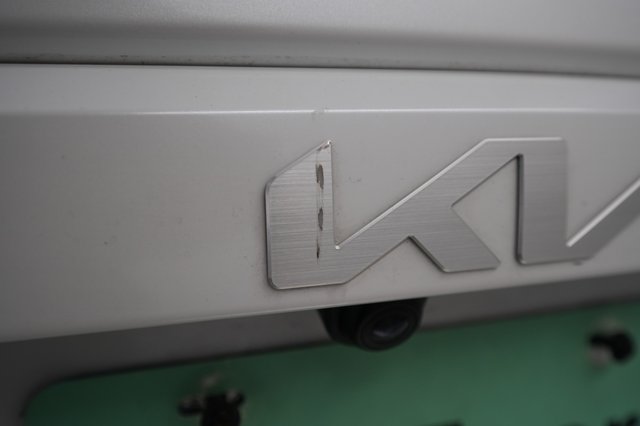 2024 Kia Niro EV — photo 25 of 27