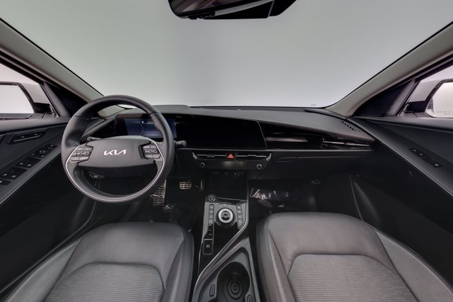 2024 Kia Niro EV — photo 21 of 27