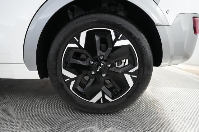 2024 Kia Niro EV — photo 7 of 27
