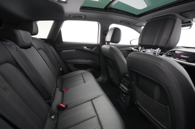 2023 Audi Q4 e-tron — photo 22 of 27