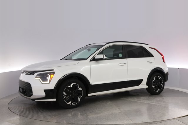 2024 Kia Niro EV — photo 14 of 24