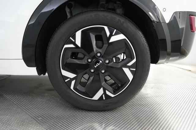 2024 Kia Niro EV — photo 7 of 24