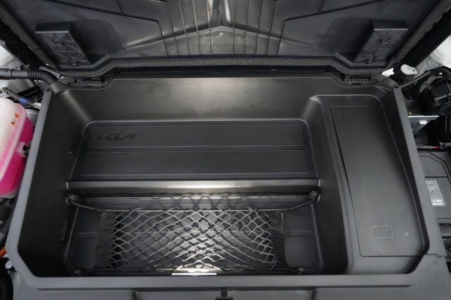 2024 Kia Niro EV — photo 23 of 24